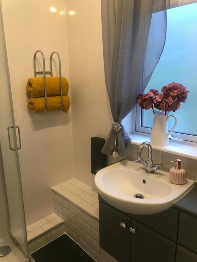 Home Comforts Near Dundee City Centre Extérieur photo
