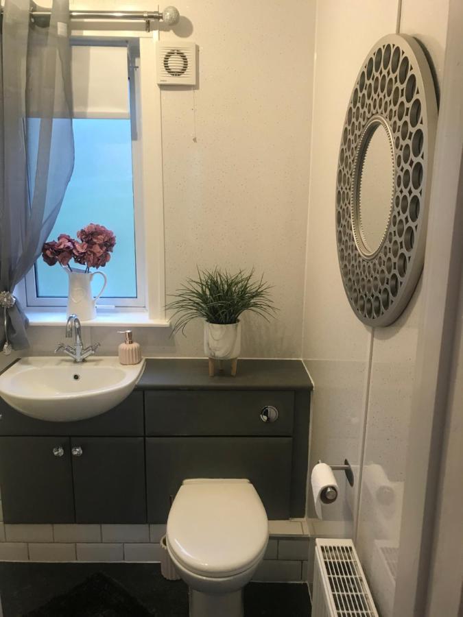 Home Comforts Near Dundee City Centre Extérieur photo